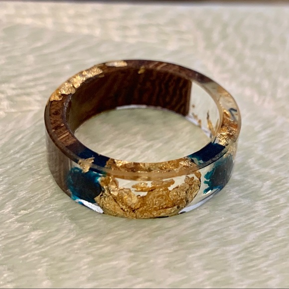 Wood Acrylic Dry Flower Ring - Picture 4 of 5